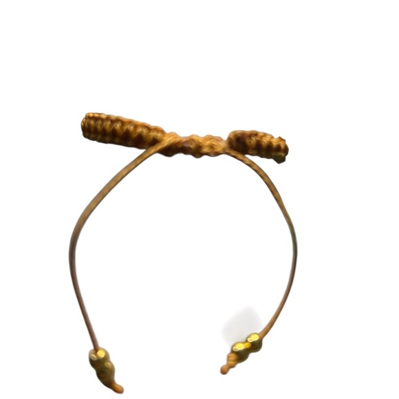 Gold and Black Beaded Heart Bracelet - Picture 2 of 2